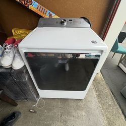 Maytag smart washer & dryer