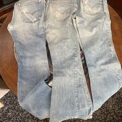 Vintage Large E, Bell bottoms Levi’s W33 L31