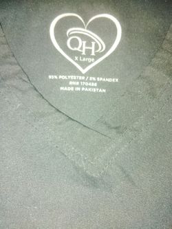 QH Black Scrub Top XL