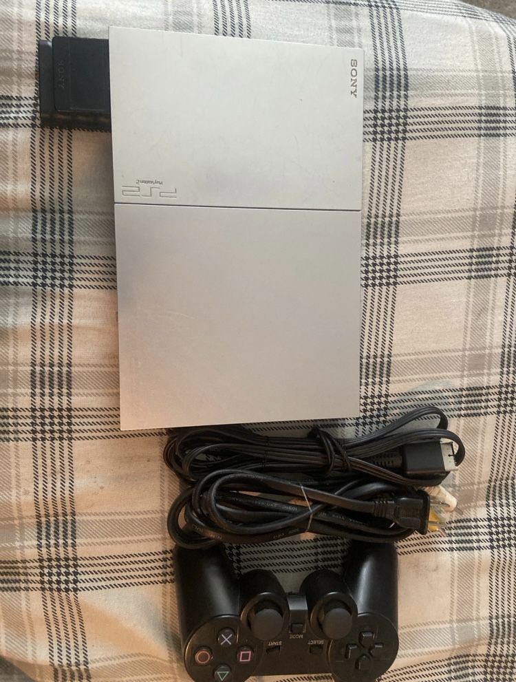 ps 2 slim
