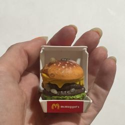 Zuru 5 Surprise Mega Gross Minis "McMaggot's Burger" collectible toy. 