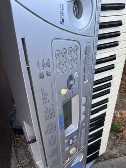 Yamaha Keyboard