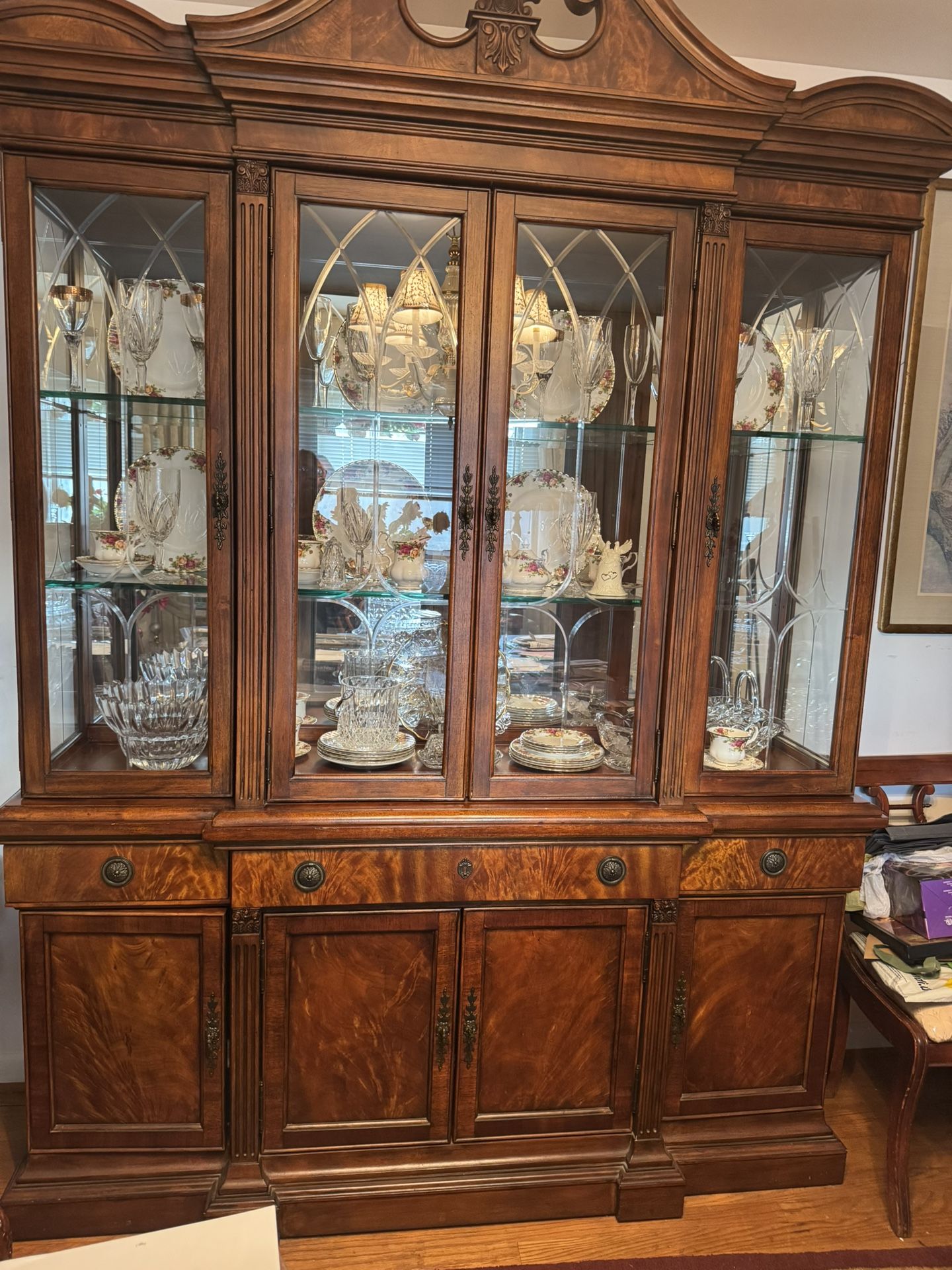 China Cabinet. Used In Good Condition. Must Sell Soon! Make Reasonable Offer