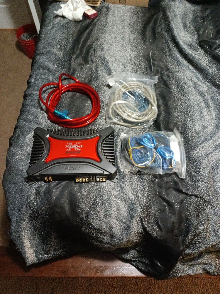 600 Watt Amp. And Cables