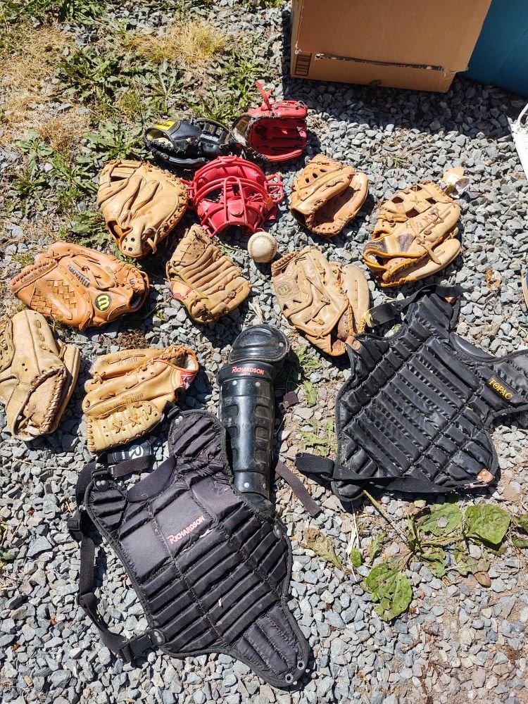 Baseball Gloves lot (make offer