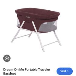 Dream On Me Portable Bassinet 