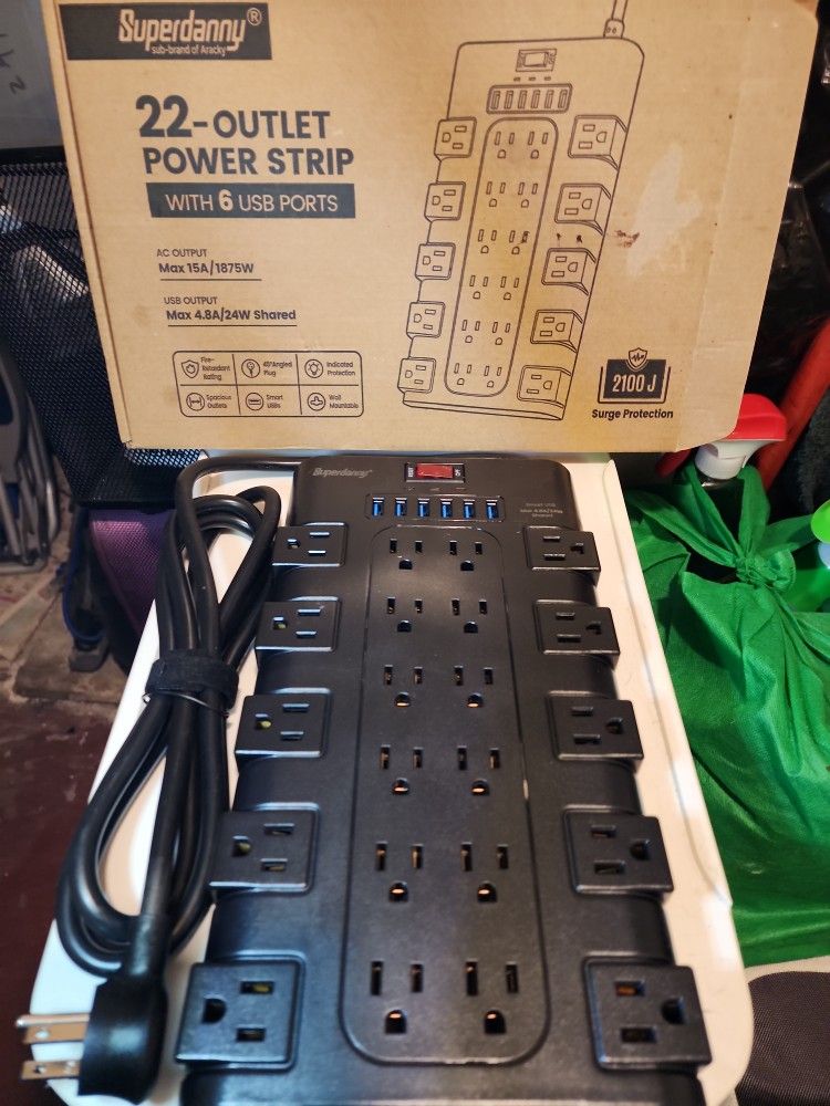SUPER DANNY 22 OUTLETS POWER STRIP