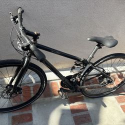 Co-op Cycles hybrid bike
