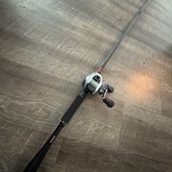 Shimano Zodias 7’ MedNew/ Curado 200 Hg Inshore And Fresh Water Like New Fishing Combo.