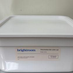 Stackable Bin With Lid, 9.5L, New