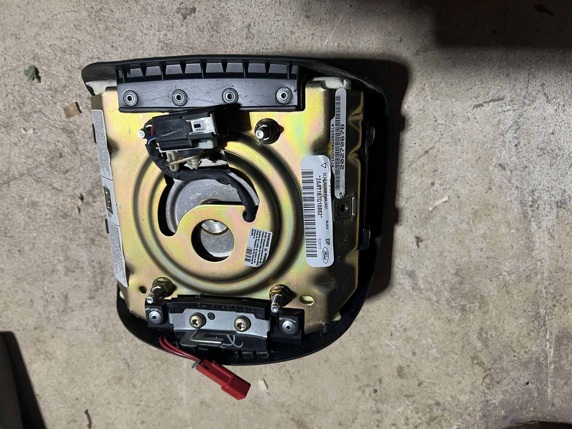 Steering Wheel Center 2005 Ford F250 Horn