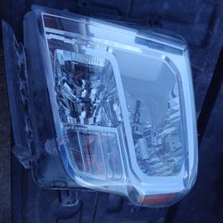 2017-21 Nissan Titan Left Side Headlight 