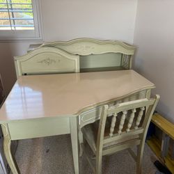 7 piece antique wood bedroom set