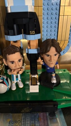 Lionel Messi set