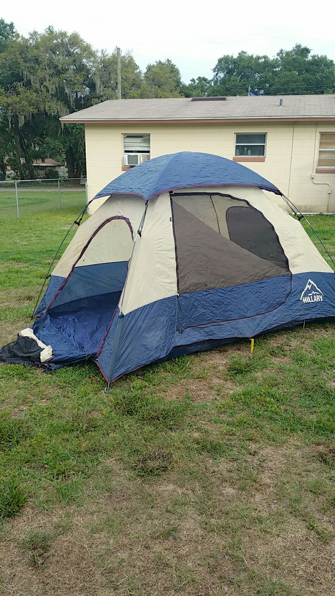 Hillary tent,4 person