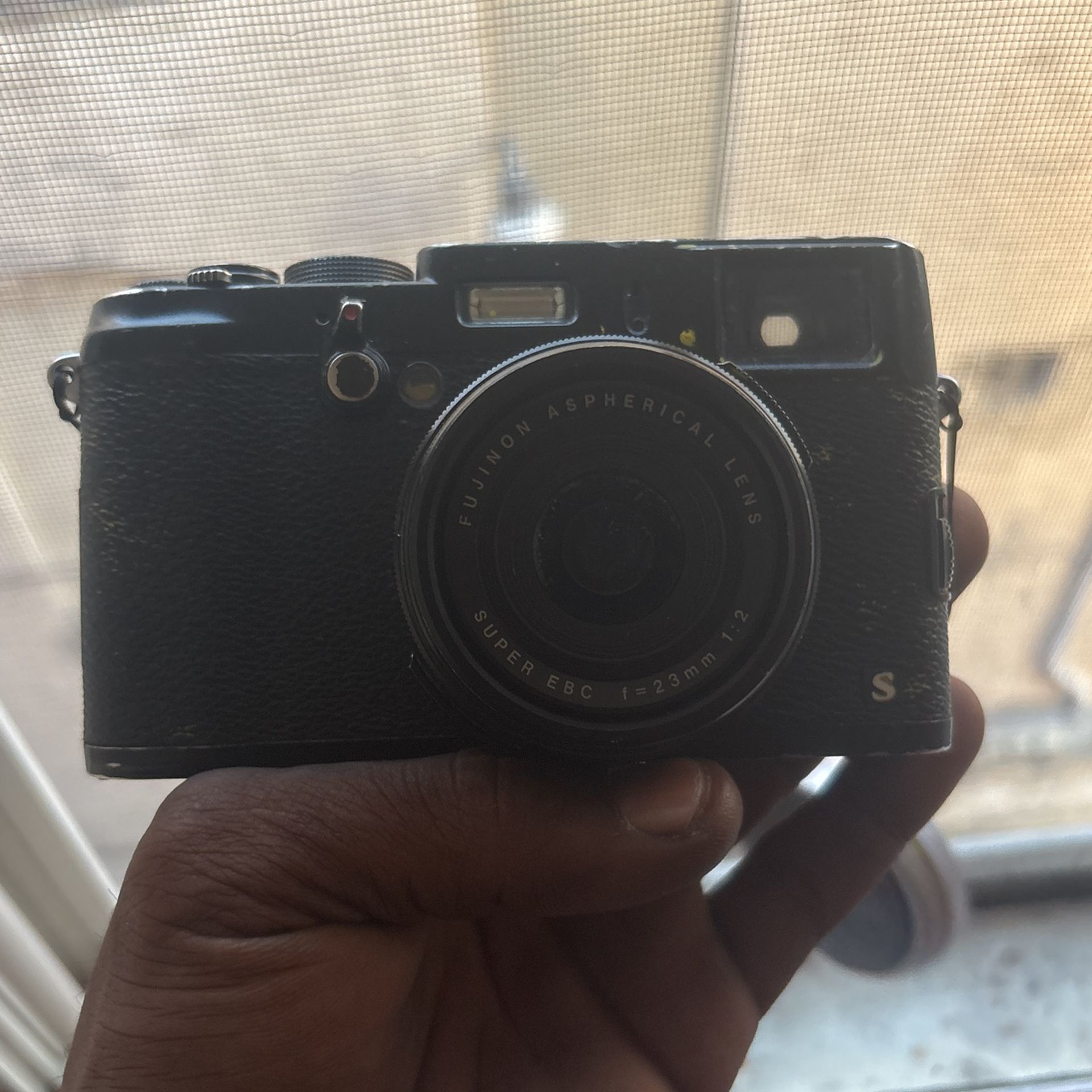 Fujifilm X100s Black Limited Edition 