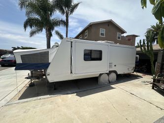 RV 2005 Travel Trailer