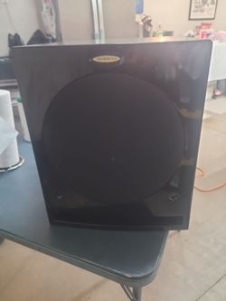 Velodyne Sub-Woofer