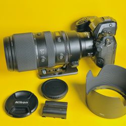 Nikon Z8 45.7MP professional full-frame with NIKKOR Z 100-400mm f/4.5-5.6 VR S Lens