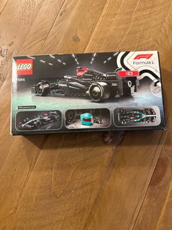 LEGO Speed Champions Mercedes F1 Car