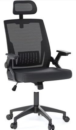 Ergonomic High-Back Mesh Office Chair with Headrest(A83-OC-003-BK)