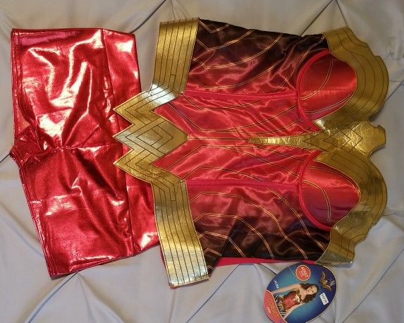 Sexy Wonder woman Corset M & Booty Shorts Stretchable