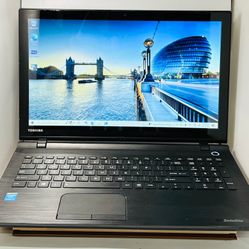  Toshiba Satellite 15” TouchScreen Core i3 6GB 120GB SSD Windows 10
