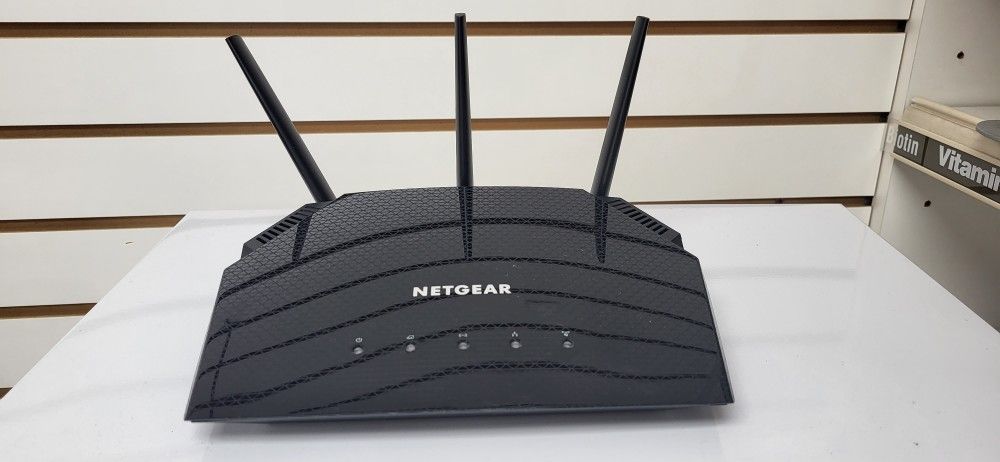 NETGEAR WIFI Router AX1800