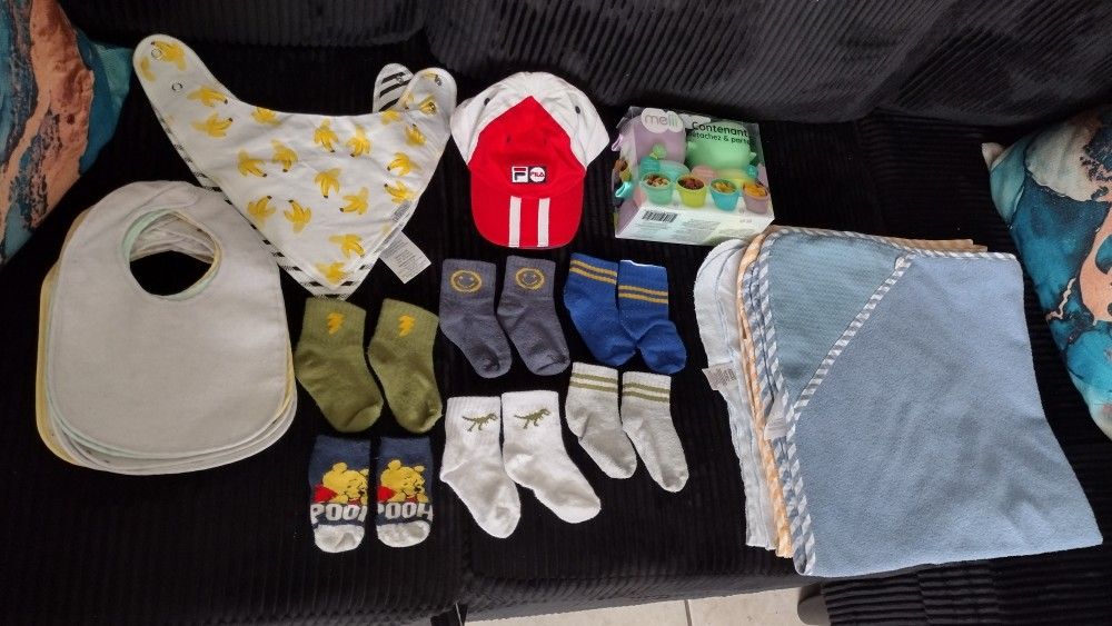 Baby boy accessories ( 0-9 months)