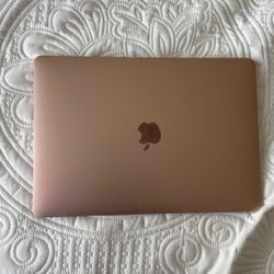 Macbook Air M1 (2020) — Clean, Fast, & Ready For Go