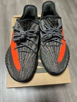 Yeezy Boost 350 V2  mint condition sz 11