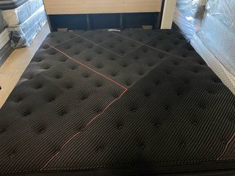 Beautyrest black medium queen c class