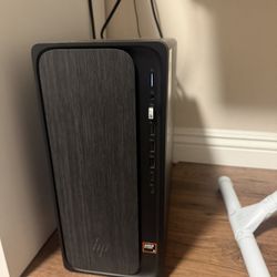 HP OmniDesk desktop with Ryzen 5 8500G, 16GB RAM, 512GB SSD,