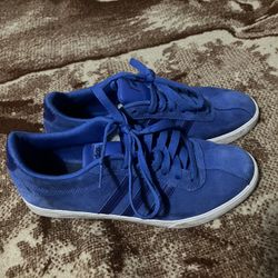 $20, Women’s Sneakers Size 8.5