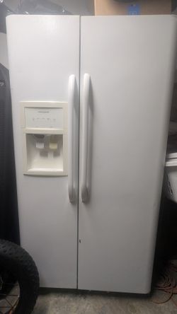Free-Used White Frigidaire