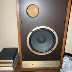 Marantz CS 825 Speakers 