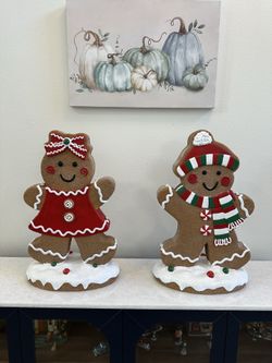 Christmas Decor 2026 XL Gingerbread cookie shape statue couple Girl and Boy Pair