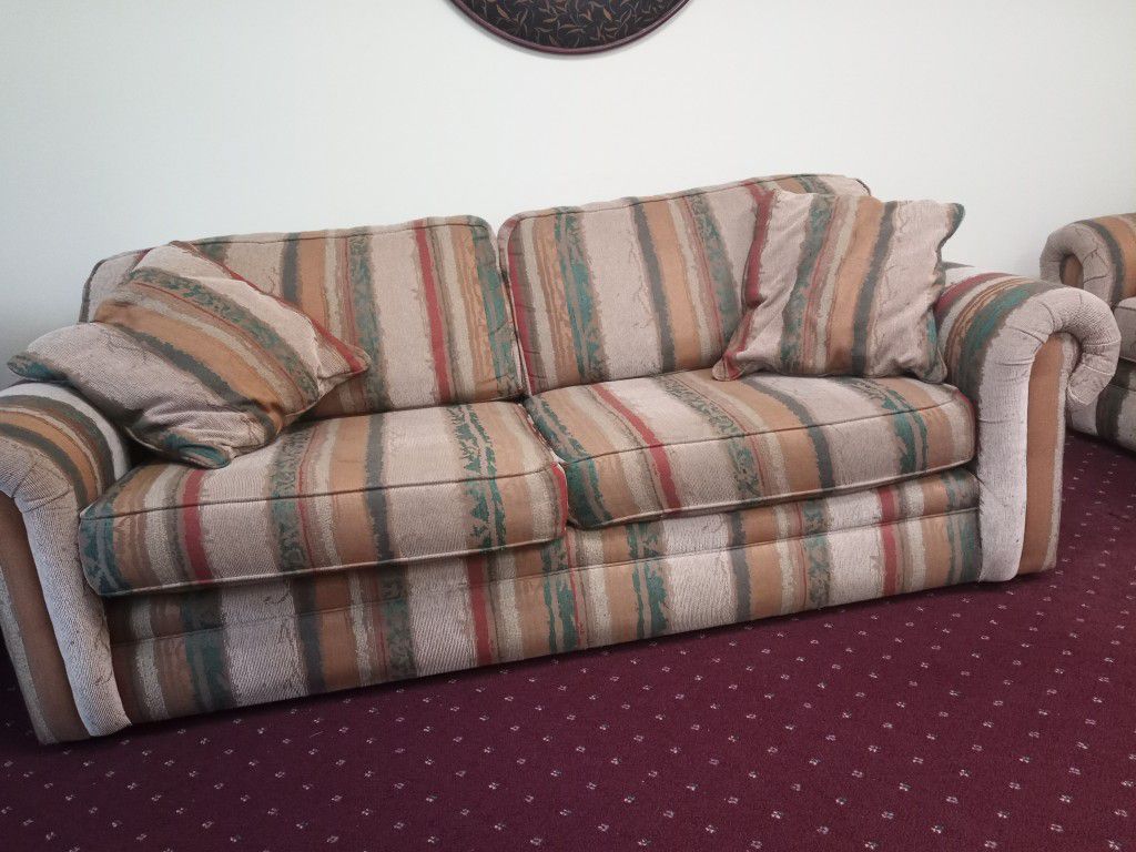 Broyhill couch and loveseat