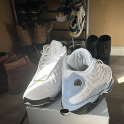 Air Jordan 13 Retro Blue Grey 