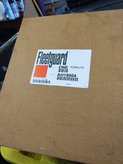Fleetguard Air Filter Cummins Ah19004 Marine 