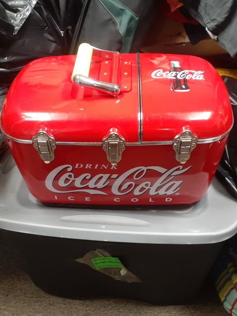 Rare! Vintage Coca Cola Ice Box CD Player Am,fm Radio