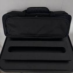 SOYAN Mini Guitar Pedal Board 15.7" x 4.9" with Carry Bag (SPB-16)