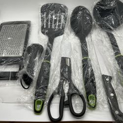 7 PC kitchen utensil set with SKU# 0011TH