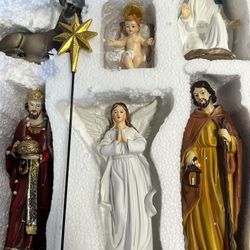 KUETH Nativity Sets for Christmas Indoor Resin Set Hand Painted Nativity Figures Christmas Nativity Scene Set Decorations Holy Family Decor of 13 Piec
