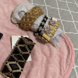 Woman’s Bracelets