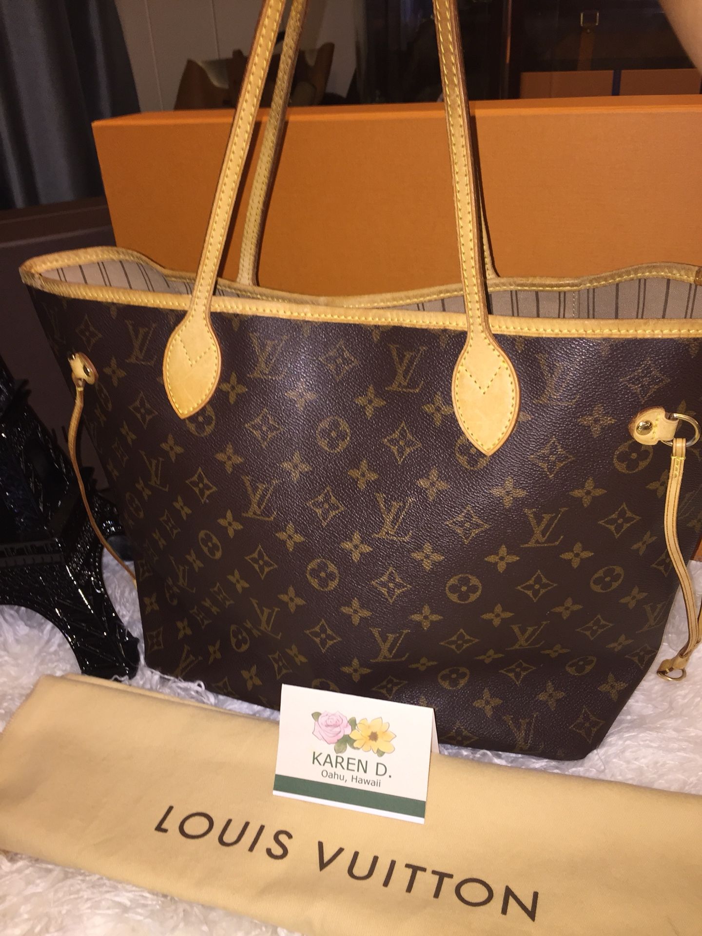 Authentic Louis Vuitton Neverfull Monogram MM for Sale in Ewa Beach, HI -  OfferUp