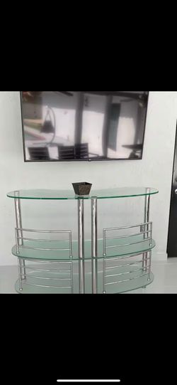Glass Bar