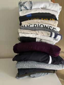 Camisas  sudaderas y blusas