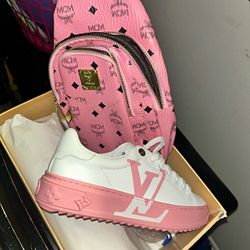 Lv Sneakers & Purse