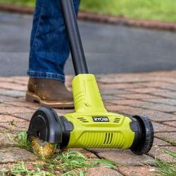 RYOBI 18V Wire Brush Edger (Tool Only)